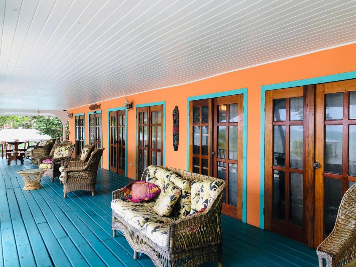 Coral Cove Inn Maya Beach Extérieur photo