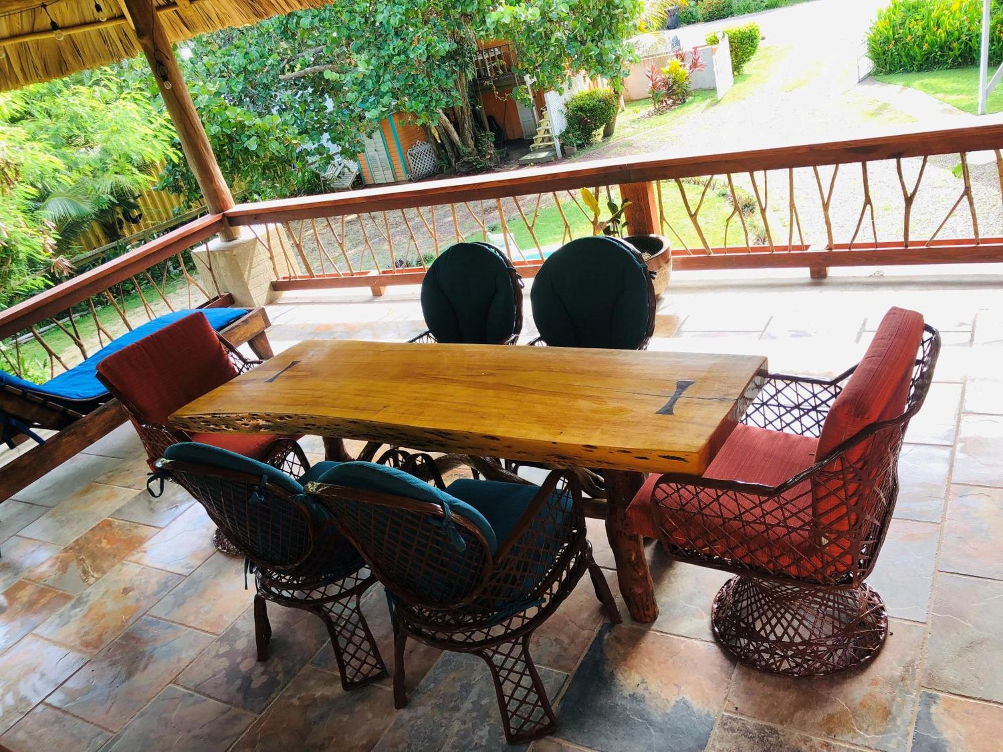 Coral Cove Inn Maya Beach Extérieur photo